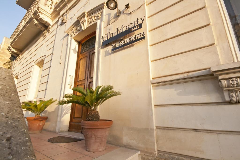Villa Liberty Palazzo Gigante Lecce Exteriör bild